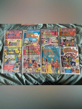 VINTAGE | Bundle of 8 Archie Comics
